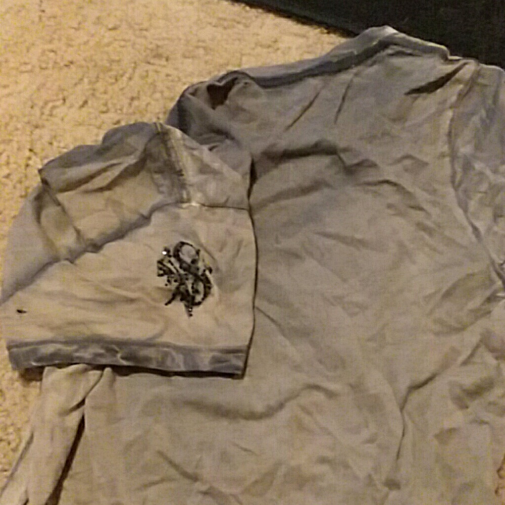 Shirt - Picture 2 of 3